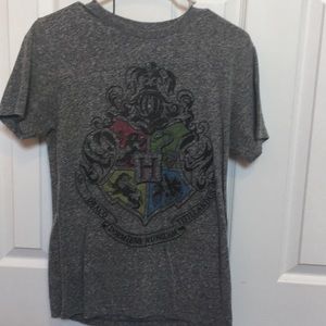 Grey heather, Harry Potter t-shirt.